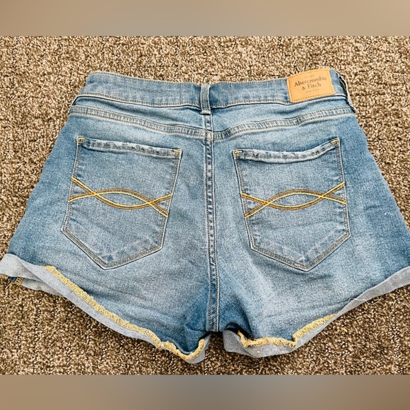 Mid Rise Shorts - Picture 2 of 2